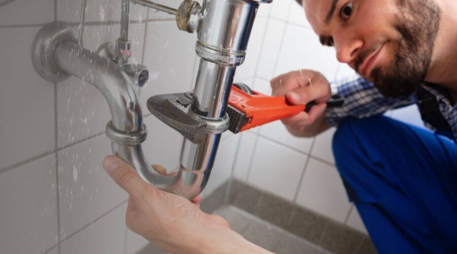 Professional same day plumber services in Freeman, SD